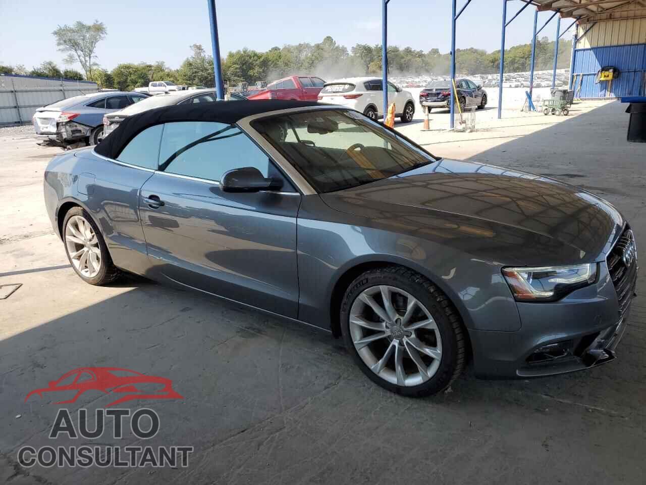 AUDI A5 2013 - WAULFAFH8DN000686