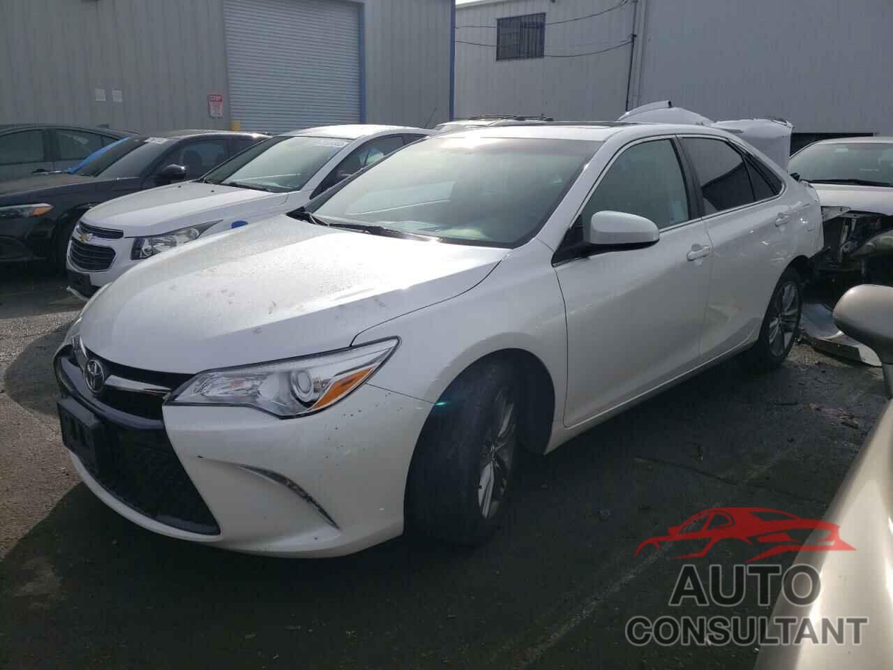 TOYOTA CAMRY 2016 - 4T1BF1FKXGU153828