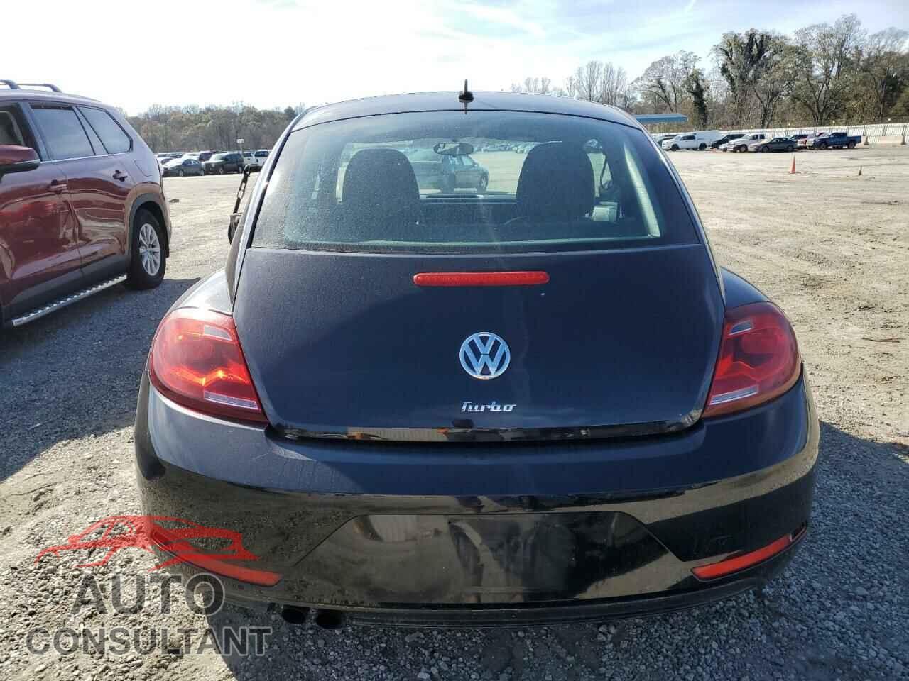 VOLKSWAGEN BEETLE 2017 - 3VWF17AT3HM633252