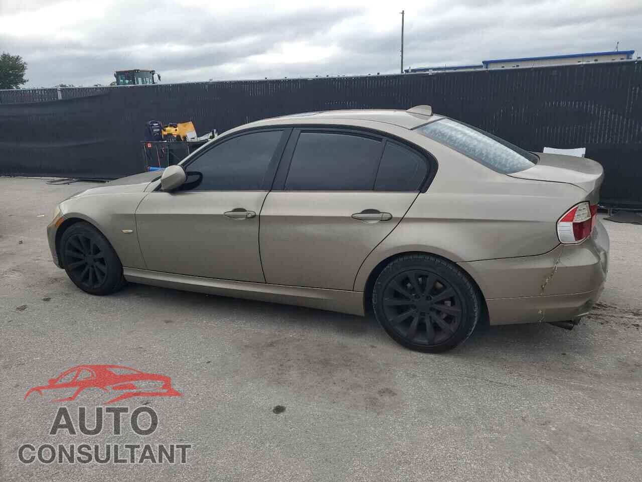 BMW 3 SERIES 2011 - WBAPH7C55BE460541