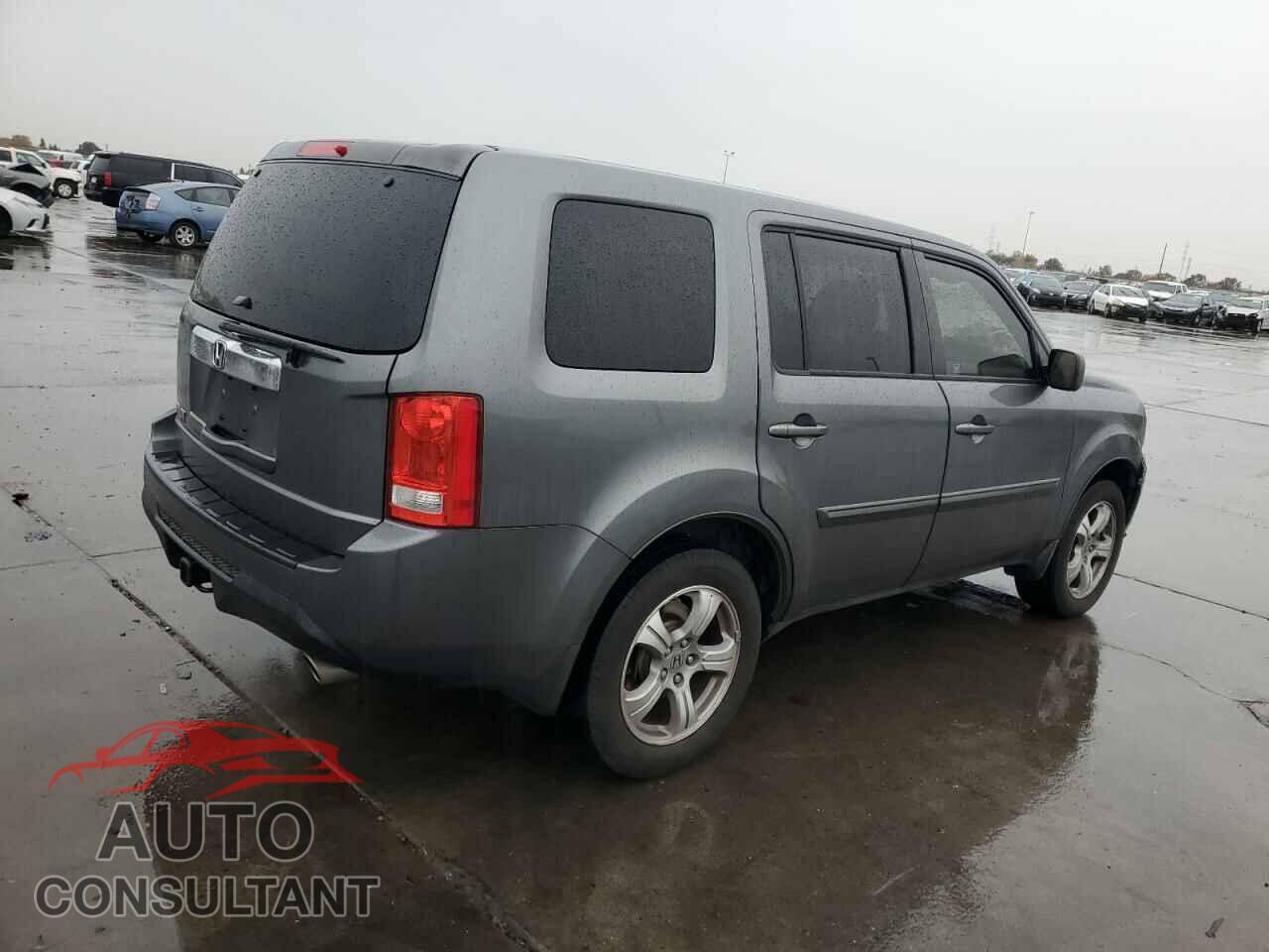 HONDA PILOT 2012 - 5FNYF3H46CB010290