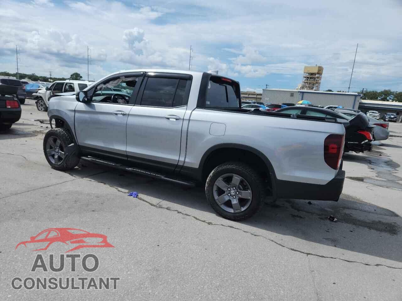 HONDA RIDGELINE 2024 - 5FPYK3F63RB007735