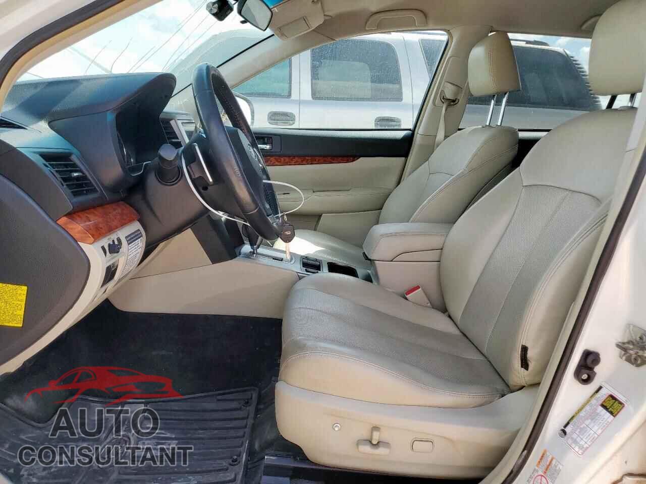 SUBARU OUTBACK 2012 - 4S4BRDJC2C2231713