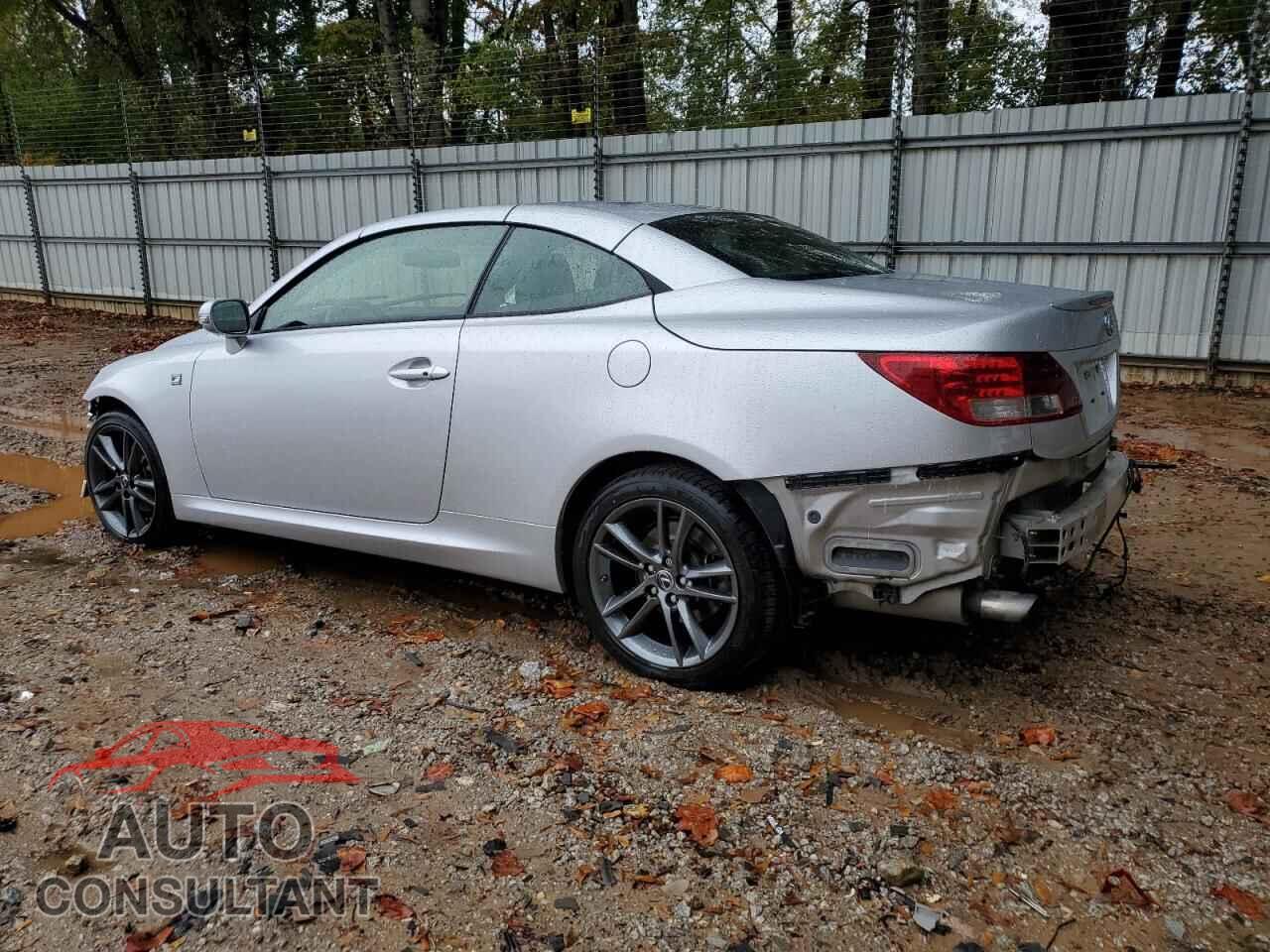 LEXUS IS 2015 - JTHFF2C25F2532714