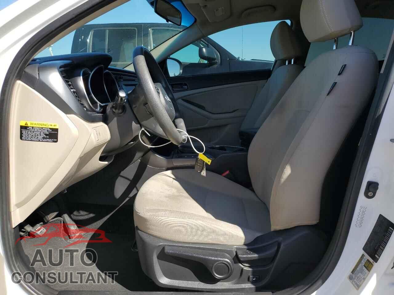 KIA OPTIMA 2015 - KNAGM4A70F5578713