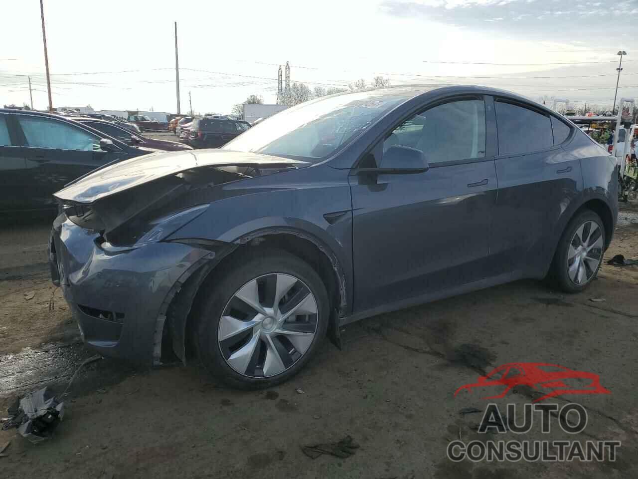 TESLA MODEL Y 2023 - 7SAYGDEE1PF700490