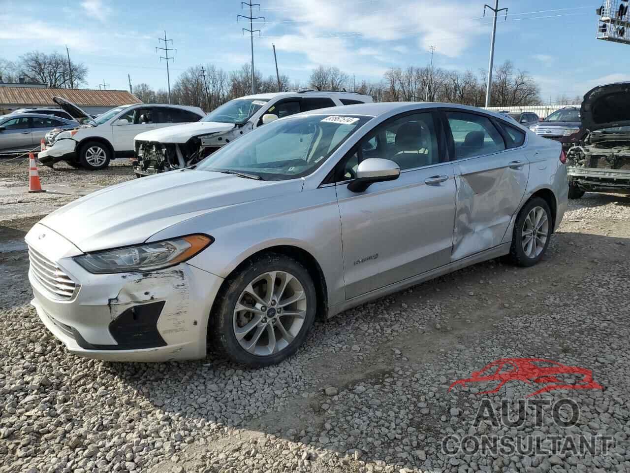 FORD FUSION 2019 - 3FA6P0LU3KR188221