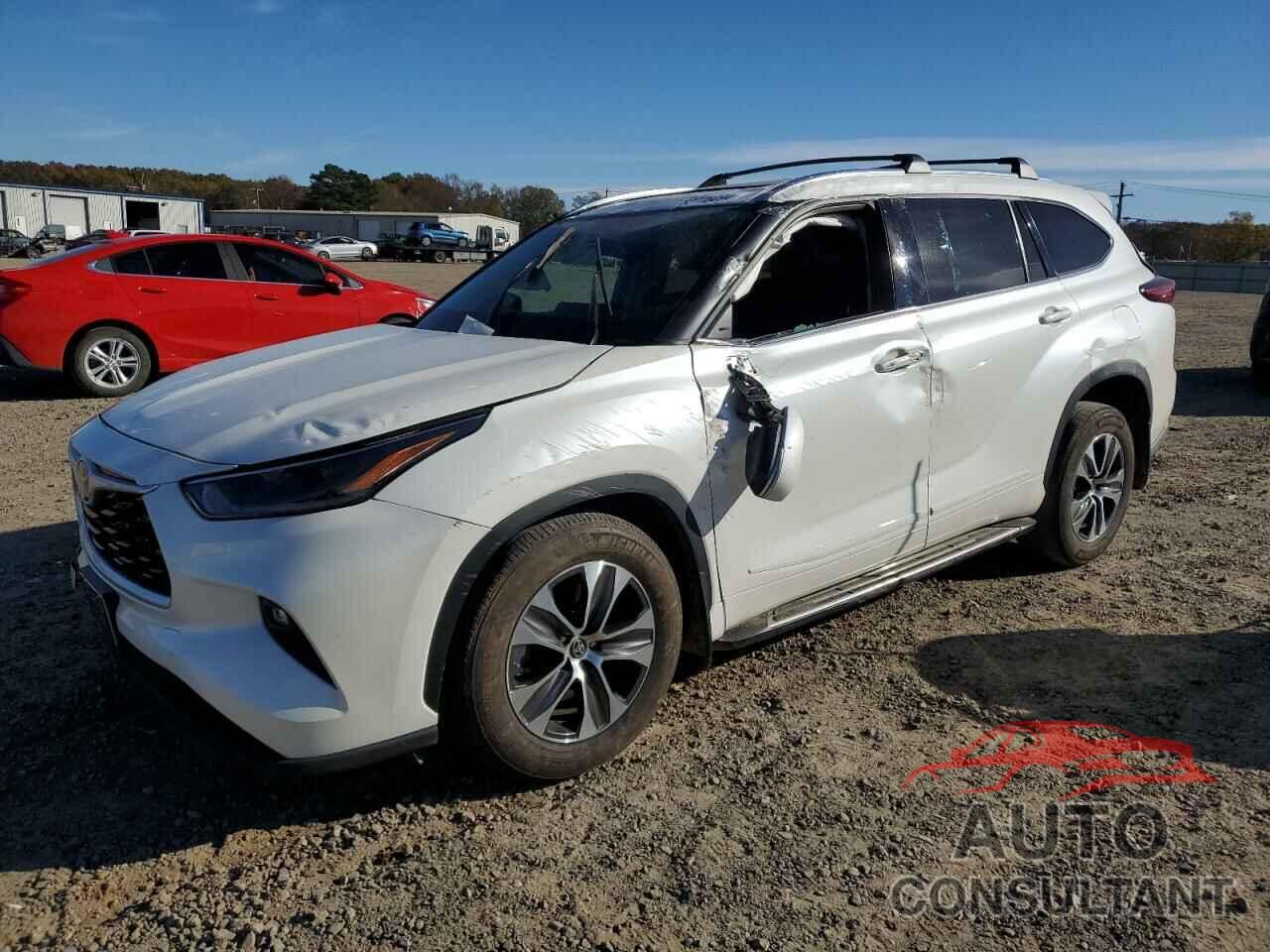 TOYOTA HIGHLANDER 2021 - 5TDGZRAHXMS056933