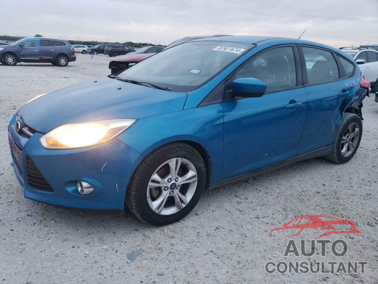 FORD FOCUS 2012 - 1FAHP3K2XCL435180