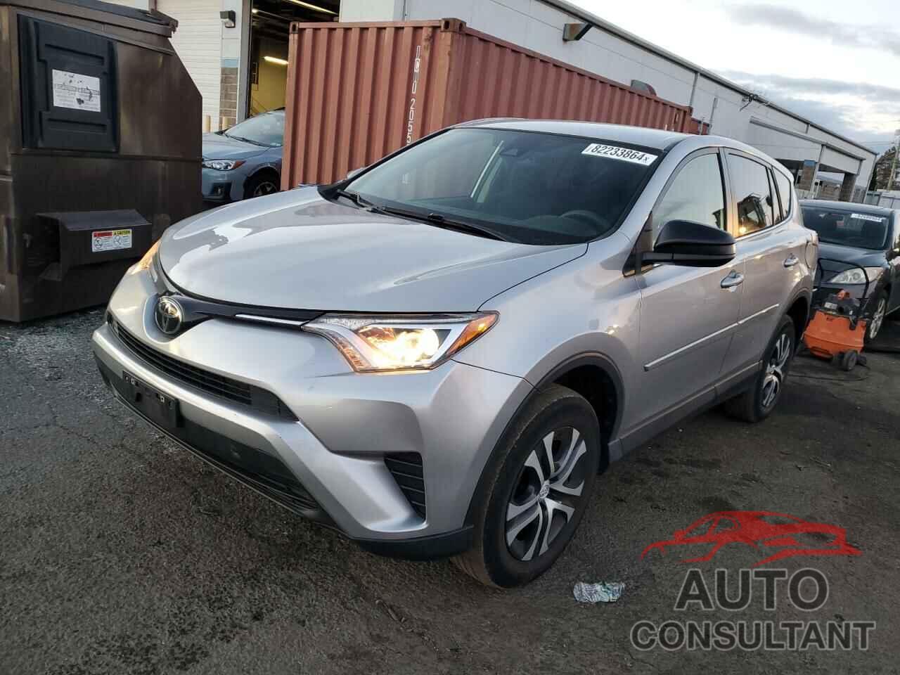 TOYOTA RAV4 2018 - JTMBFREV0JJ205619