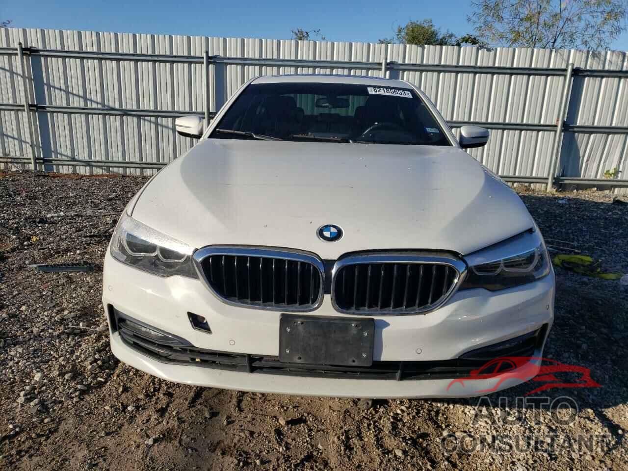 BMW 5 SERIES 2018 - WBAJA5C58JWA39195