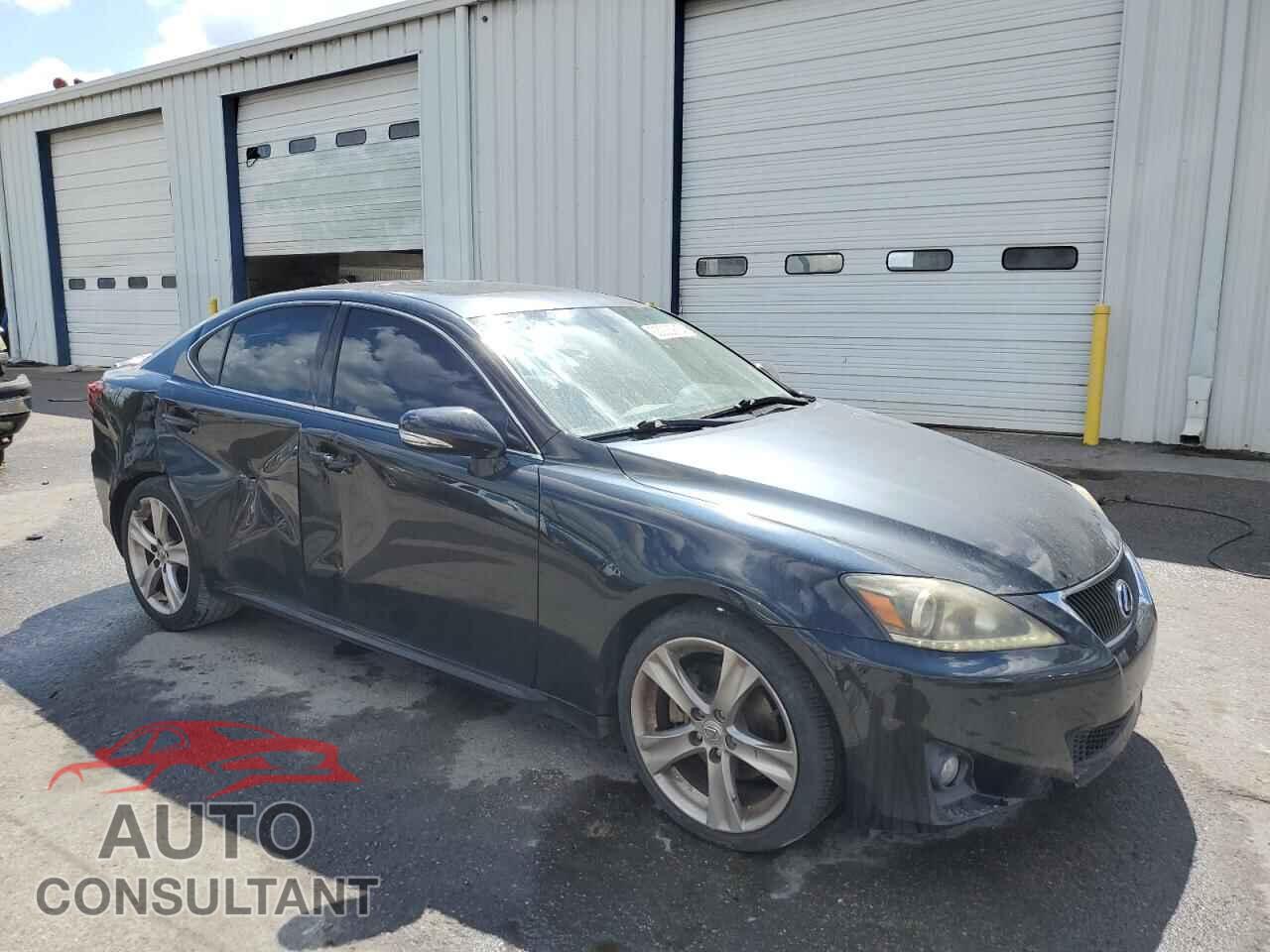 LEXUS IS 2011 - JTHBF5C24B5132880