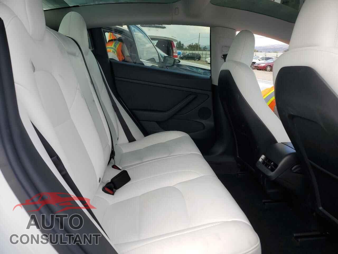 TESLA MODEL 3 2023 - 5YJ3E1EA1PF614668
