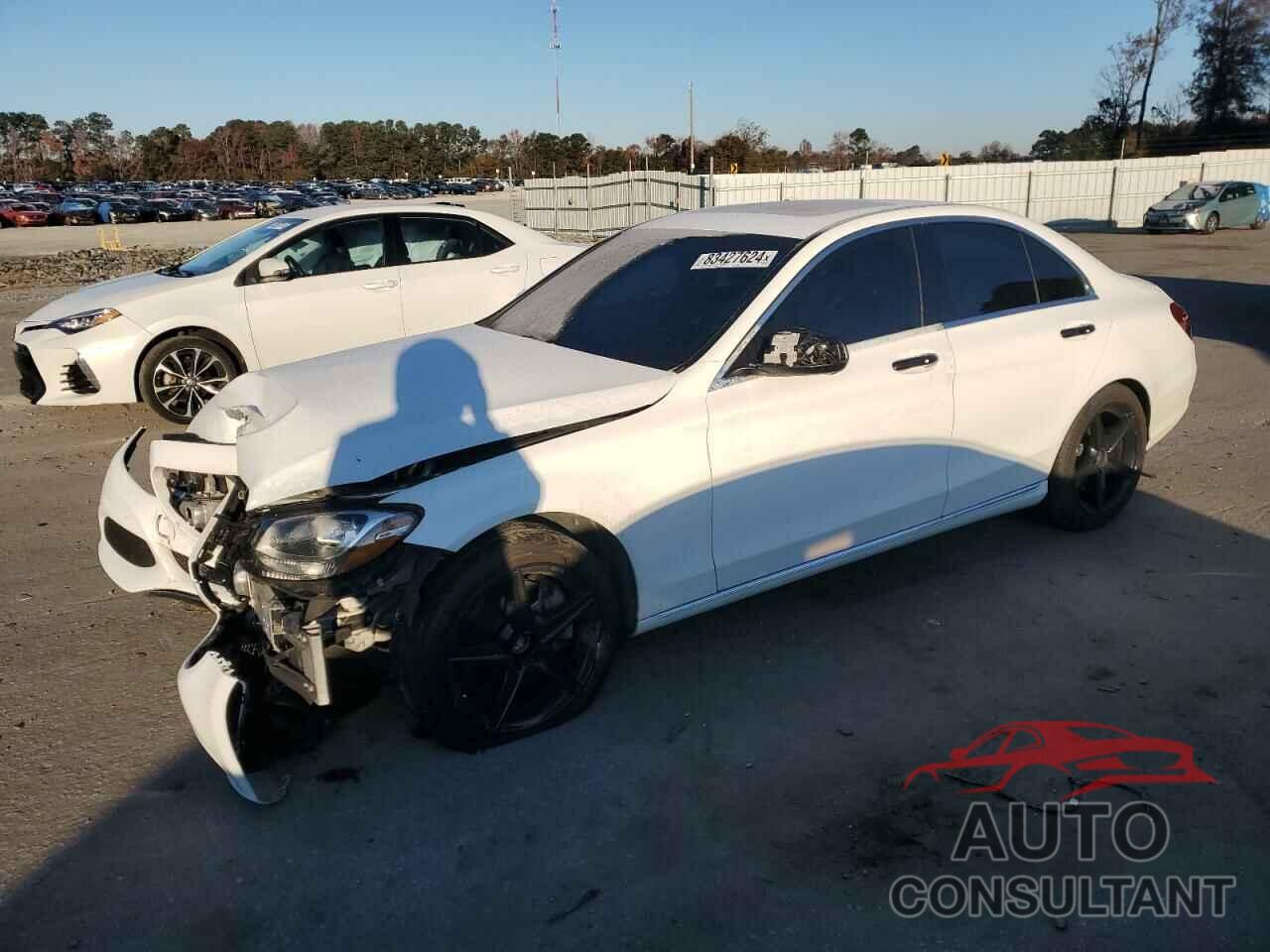 MERCEDES-BENZ C-CLASS 2018 - 55SWF4KB6JU272181