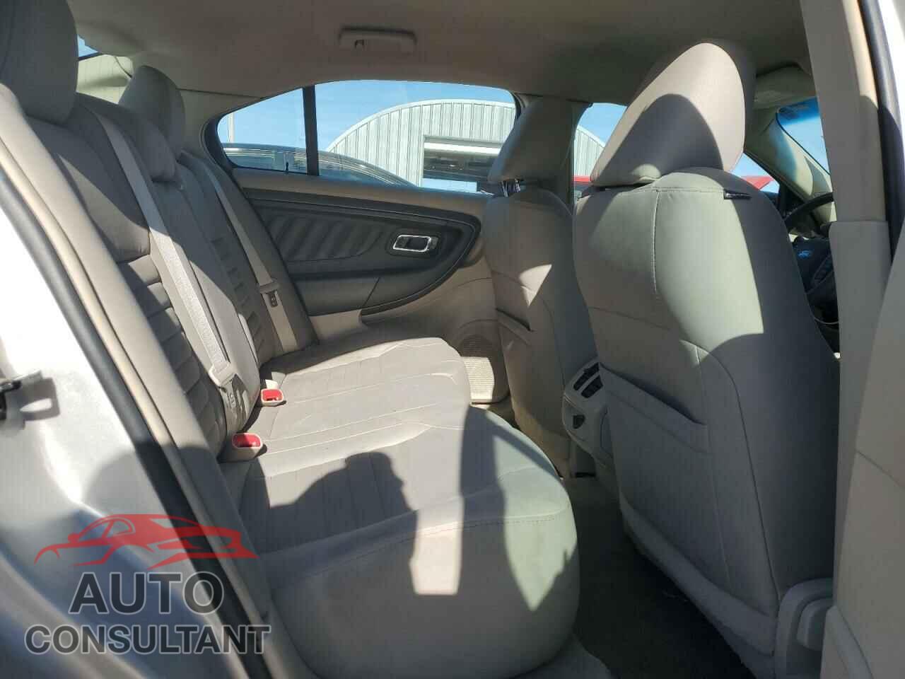 FORD TAURUS 2011 - 1FAHP2DW6BG185700