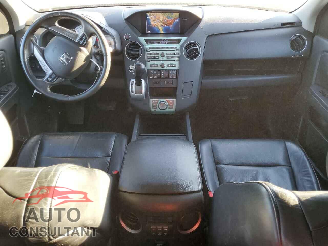 HONDA PILOT 2011 - 5FNYF4H98BB020660