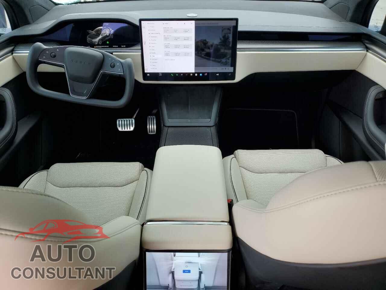 TESLA MODEL X 2023 - 7SAXCBE68PF373560