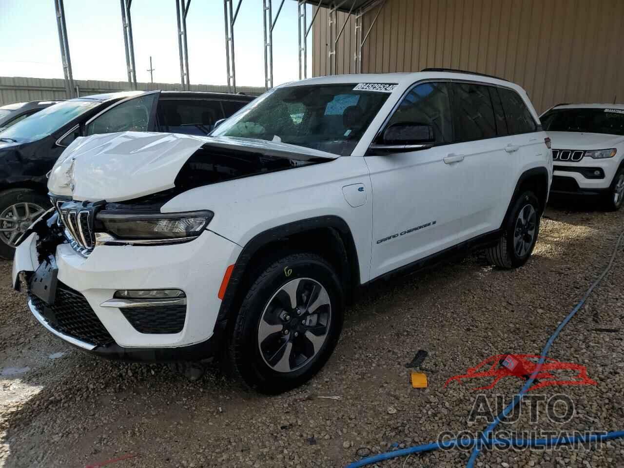 JEEP GRAND CHER 2024 - 1C4RJYB68R8958533