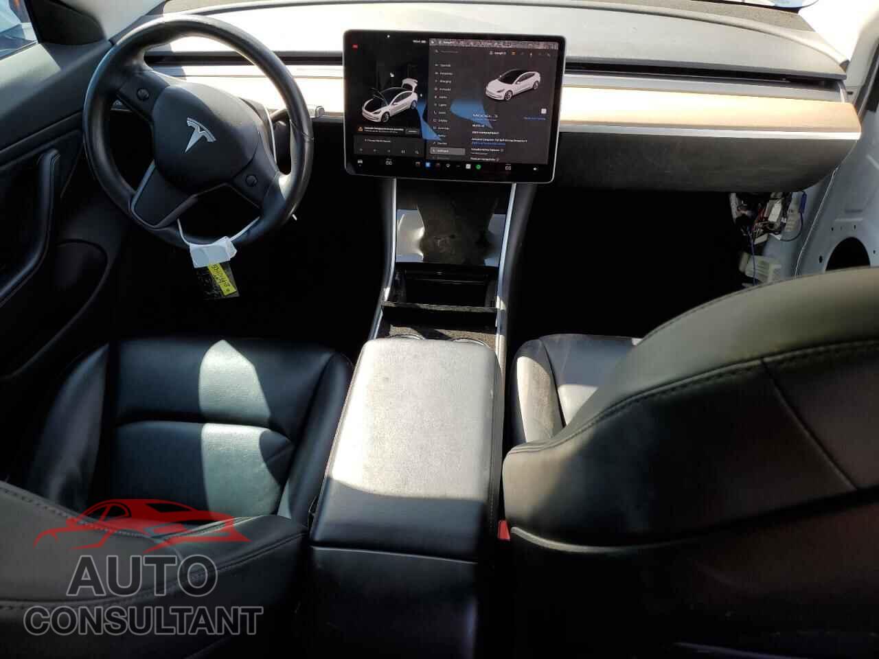 TESLA MODEL 3 2018 - 5YJ3E1EA6JF126517