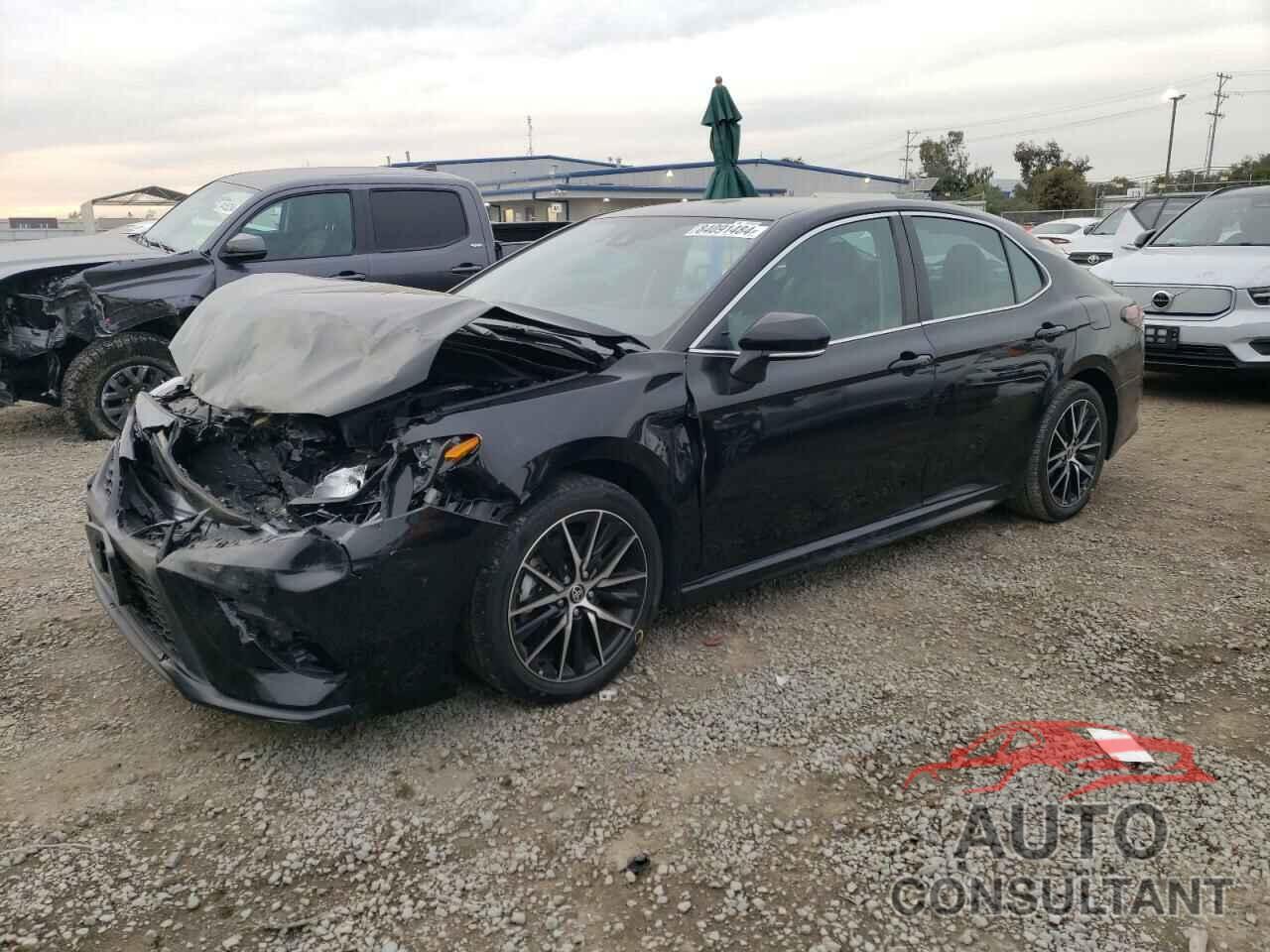 TOYOTA CAMRY 2023 - 4T1G11AK5PU752499