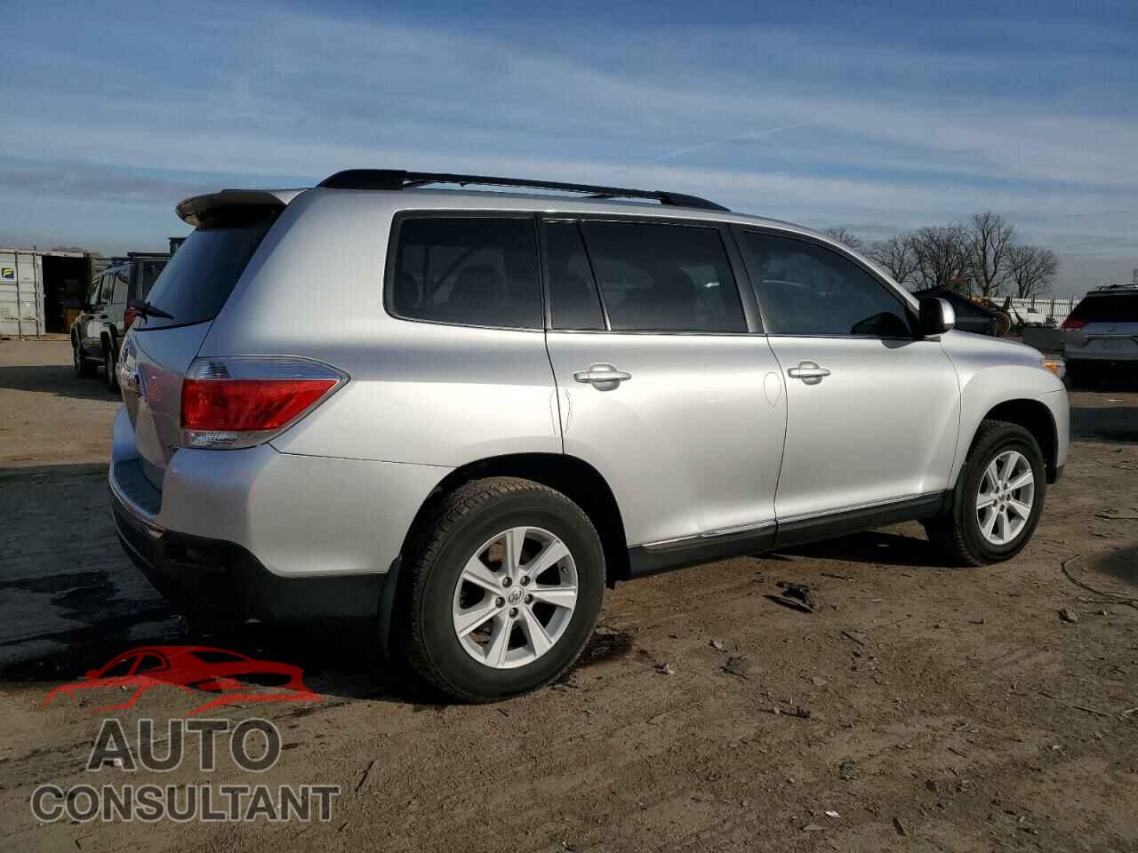 TOYOTA HIGHLANDER 2012 - 5TDBK3EHXCS157913