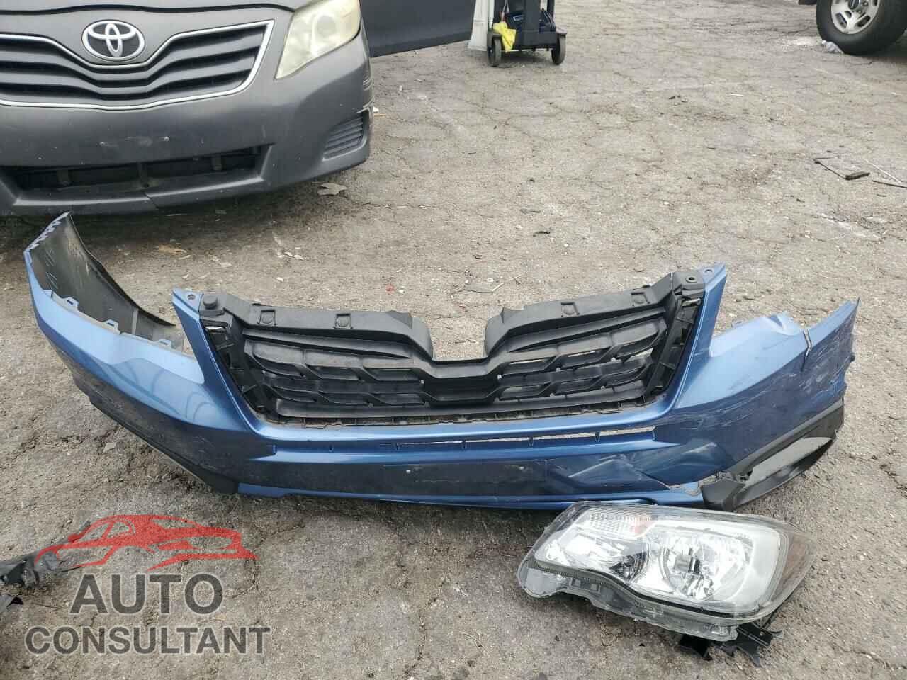 SUBARU FORESTER 2018 - JF2SJAGC6JH609092