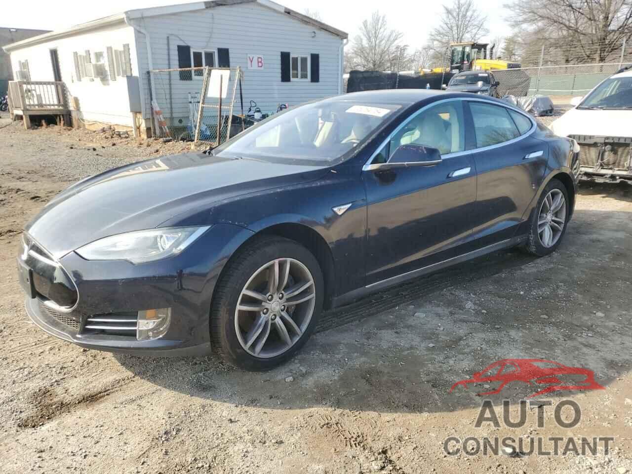 TESLA MODEL S 2013 - 5YJSA1CN7DFP26416