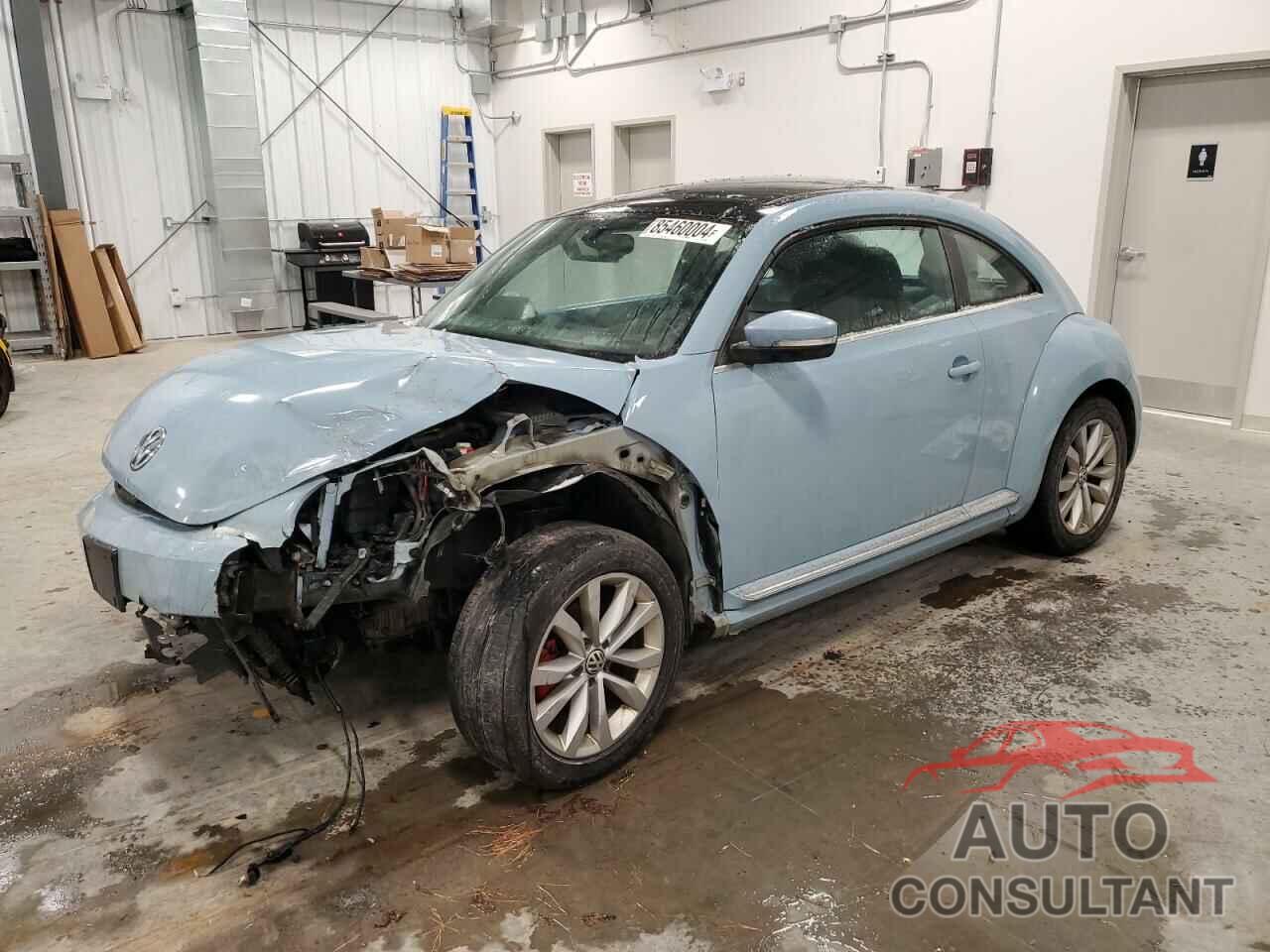 VOLKSWAGEN BEETLE 2015 - 3VWJ07AT2FM632300