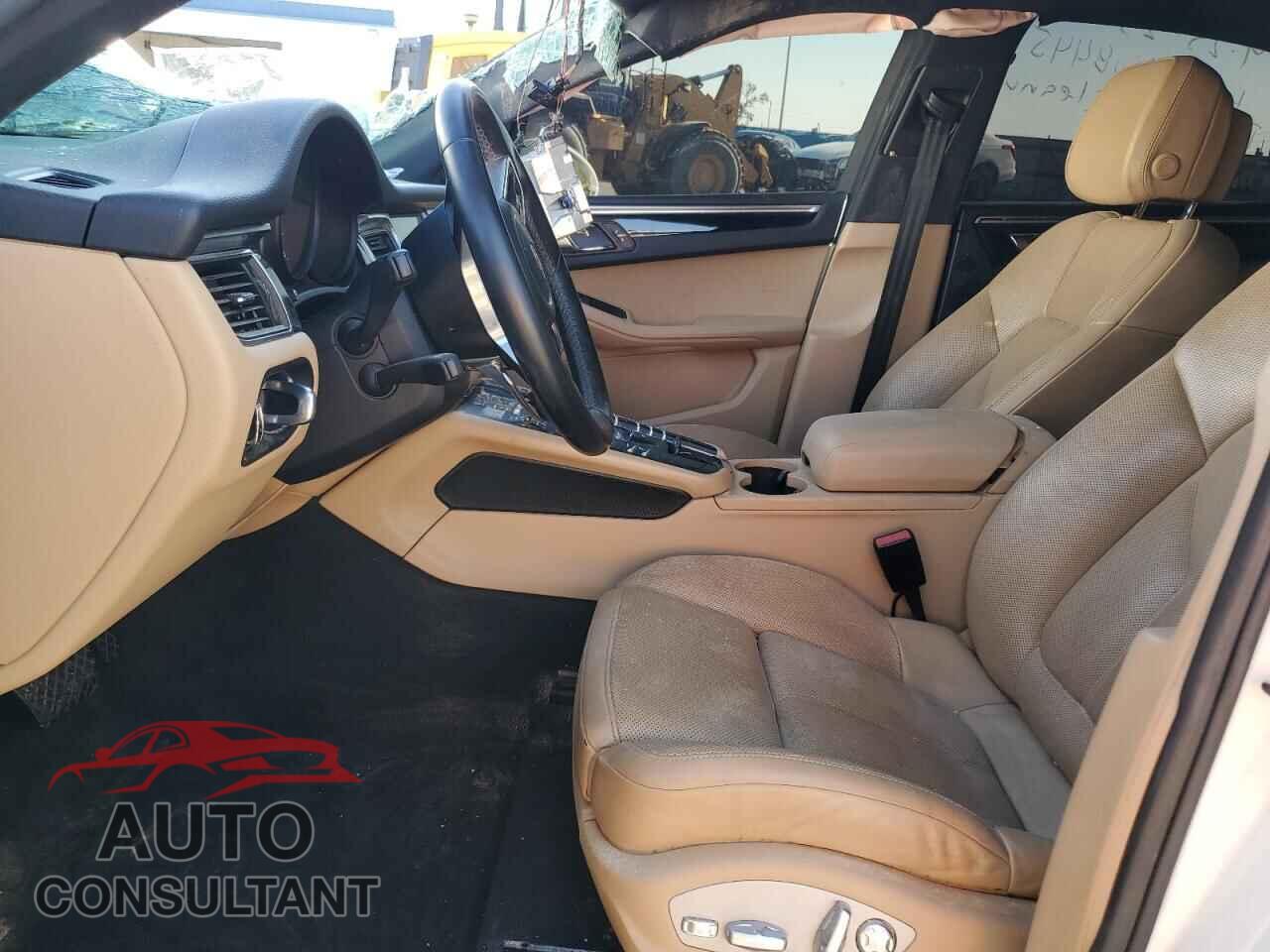 PORSCHE MACAN 2018 - WP1AA2A57JLB00635