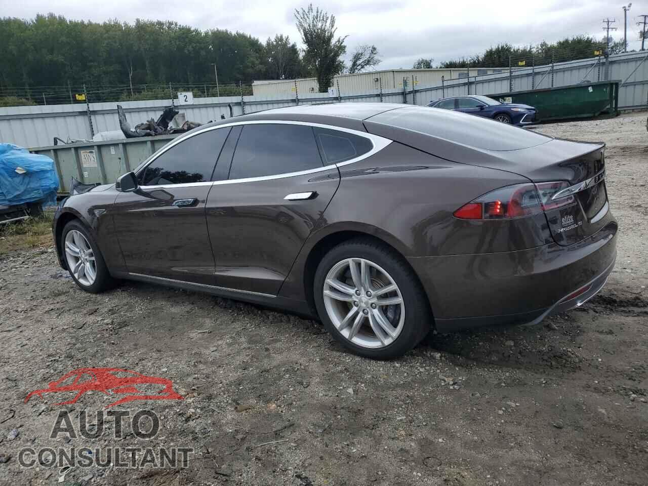 TESLA MODEL S 2014 - 5YJSA1H19EFP32550