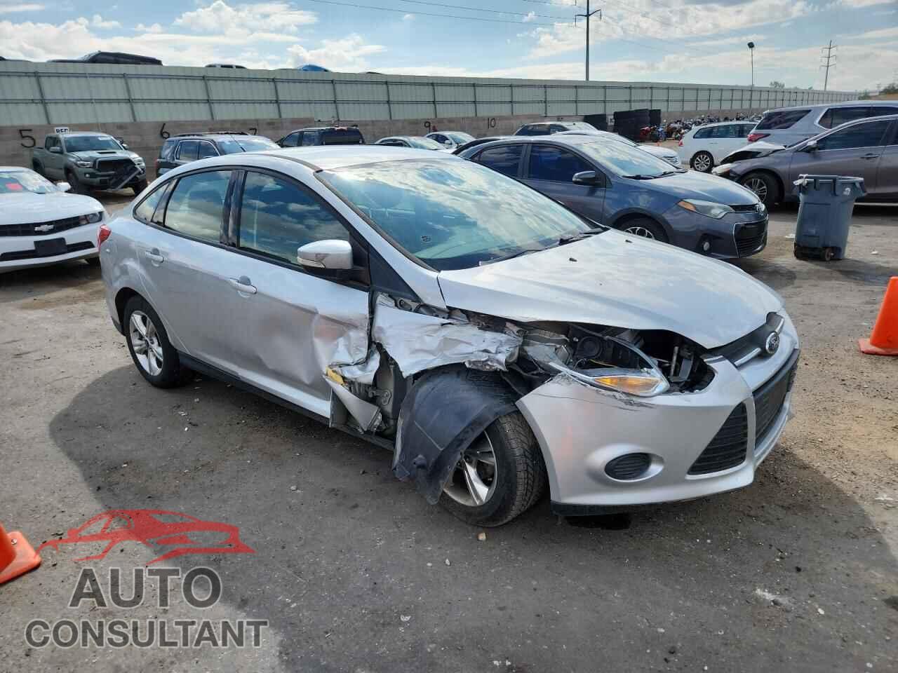 FORD FOCUS 2013 - 1FADP3F2XDL380501