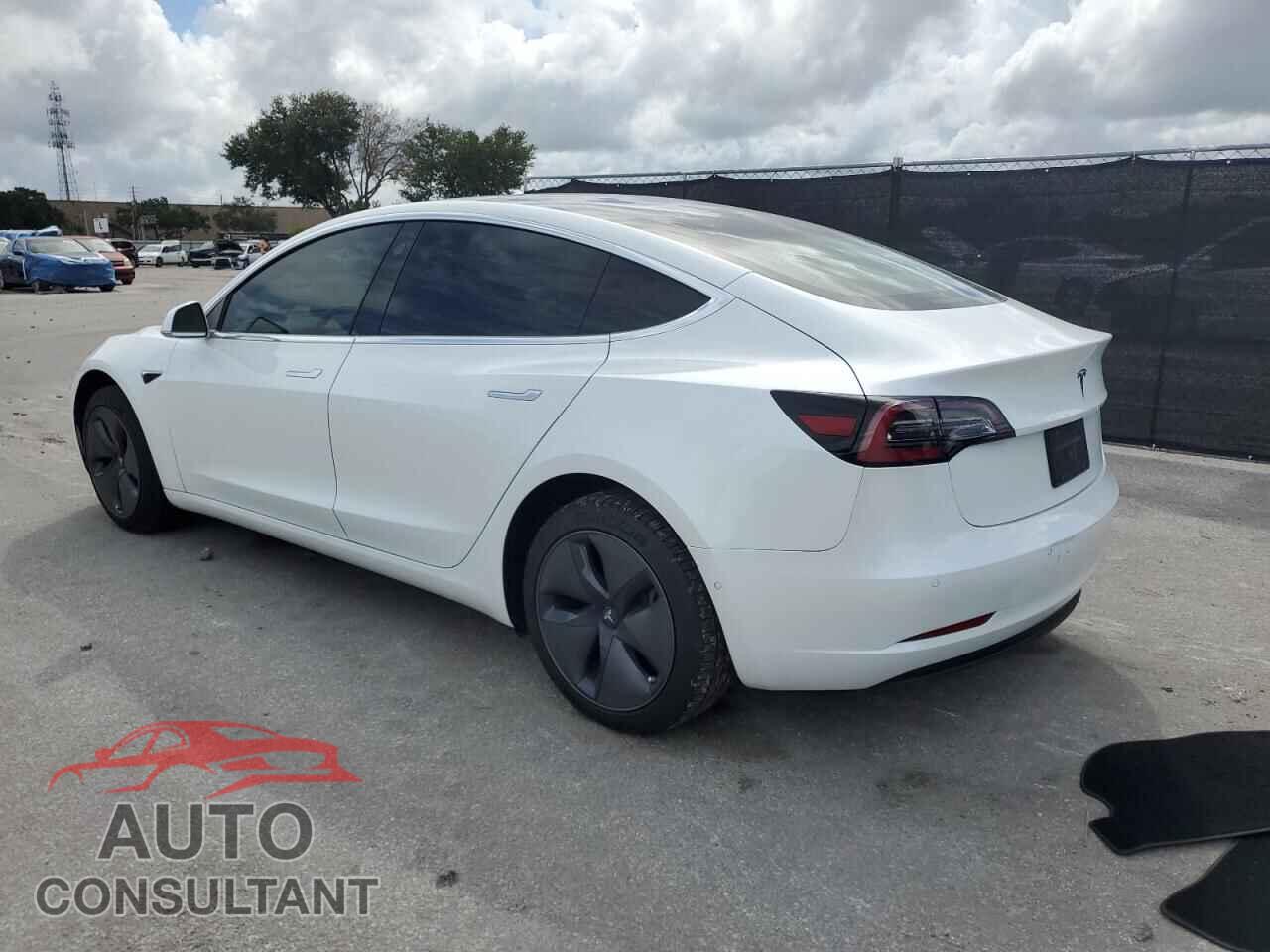 TESLA MODEL 3 2019 - 5YJ3E1EA1KF331664