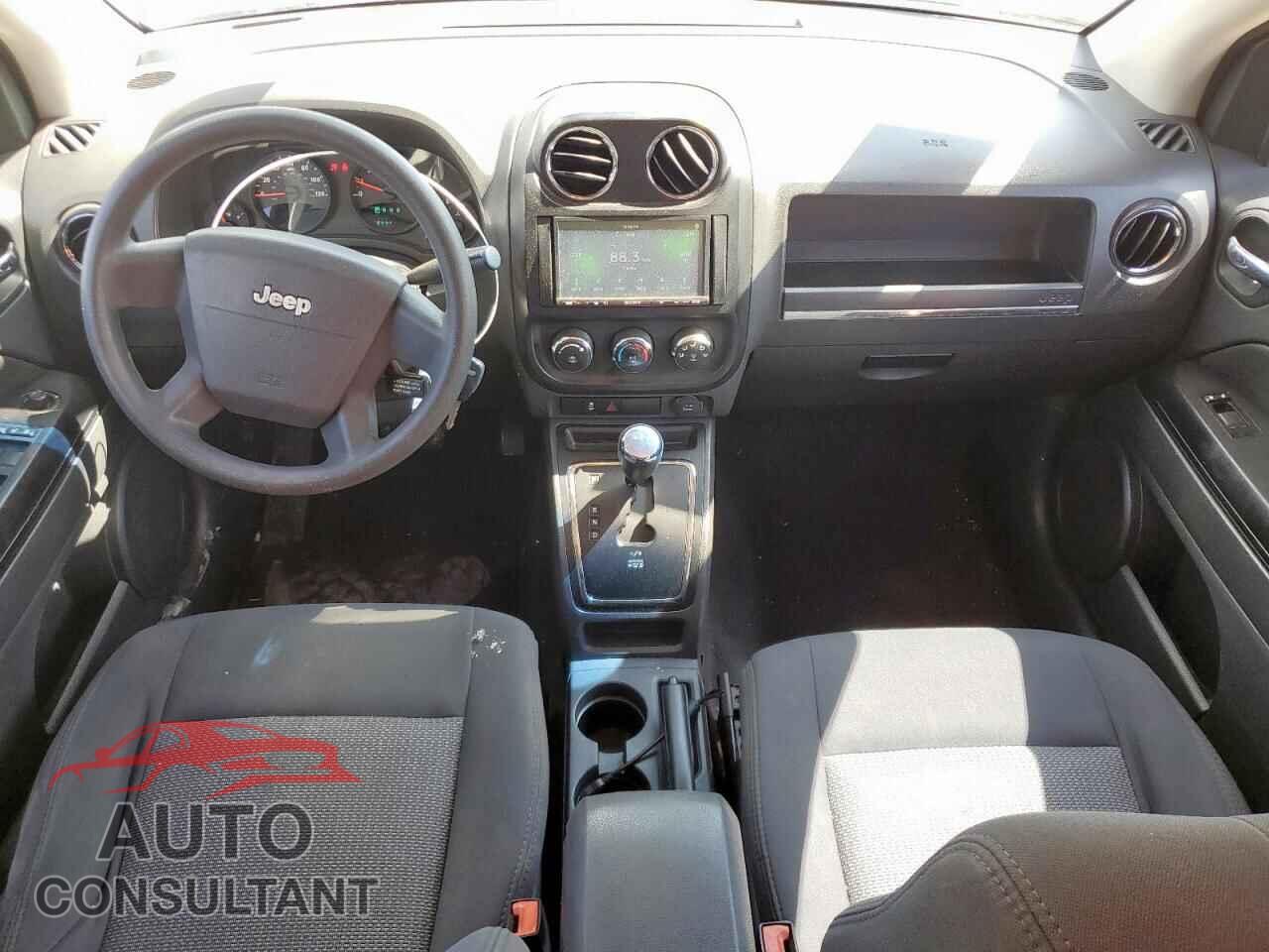JEEP COMPASS 2010 - 1J4NT4FA0AD659267