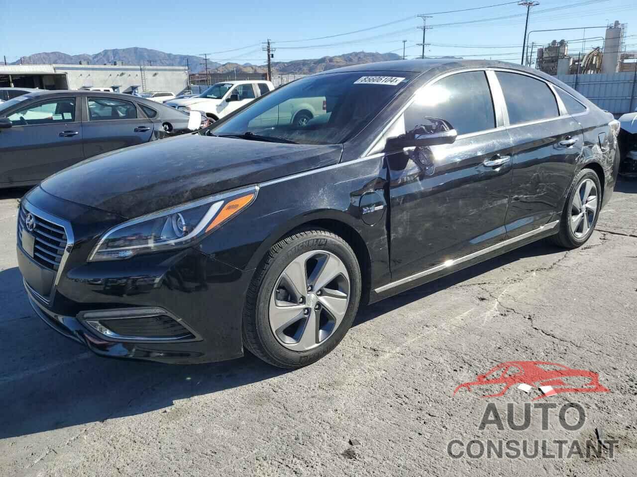 HYUNDAI SONATA 2017 - KMHE54L29HA074613