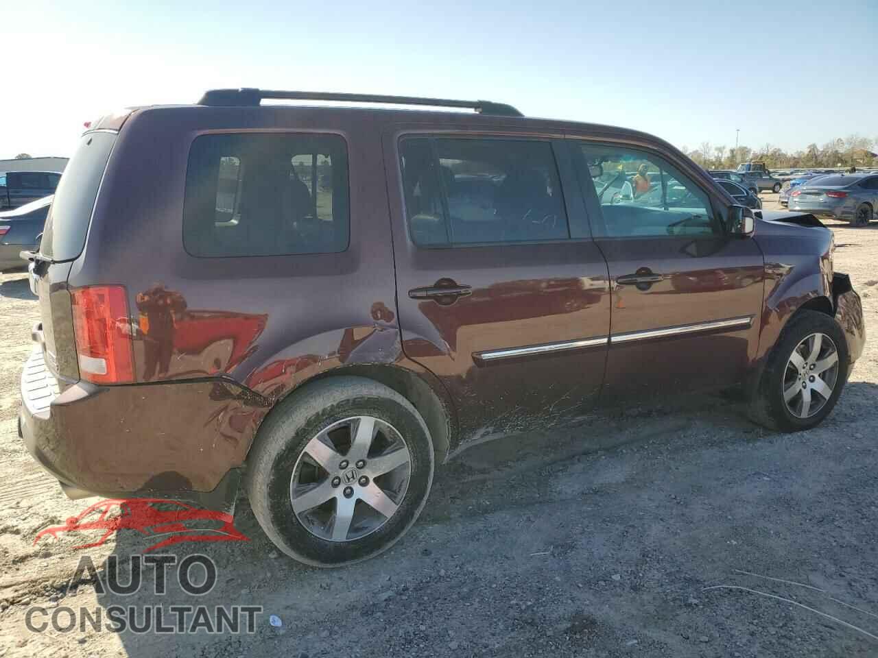 HONDA PILOT 2013 - 5FNYF4H99DB072575