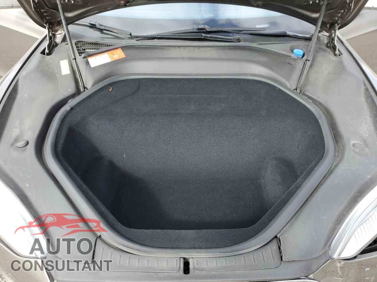 TESLA MODEL S 2015 - 5YJSA1S27FF083639
