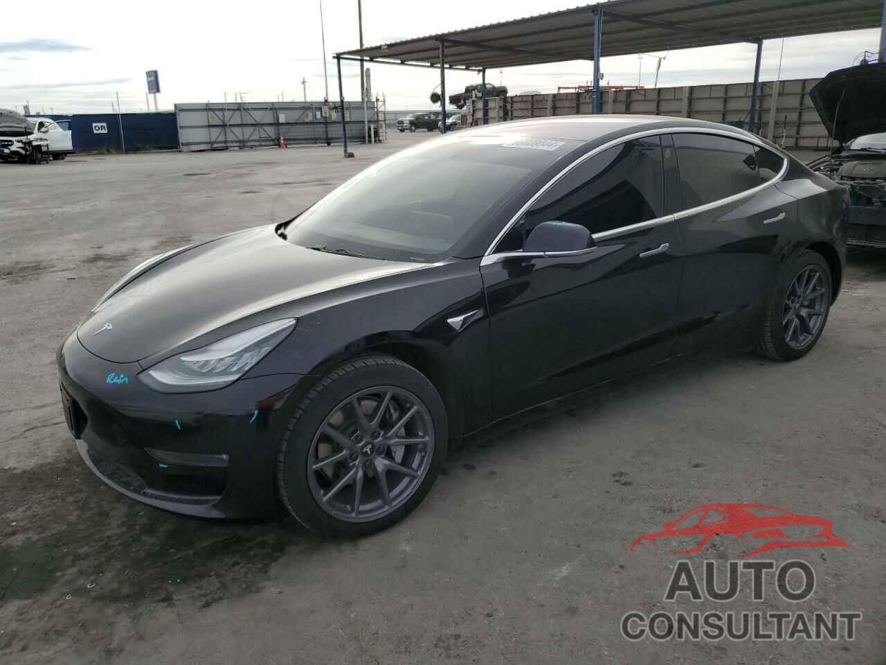 TESLA MODEL 3 2019 - 5YJ3E1EA8KF296864