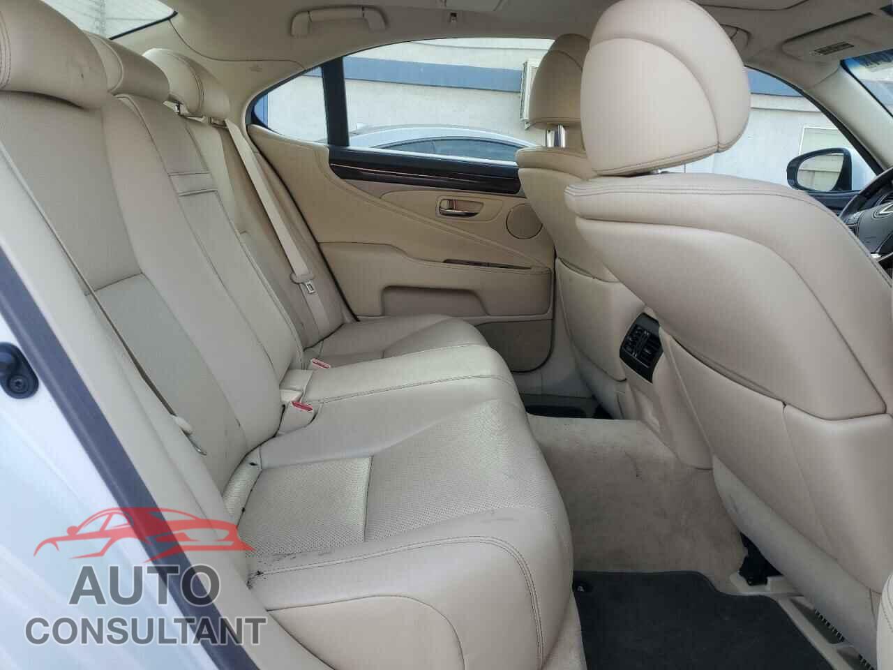 LEXUS LS460 2015 - JTHBL5EF1F5133080