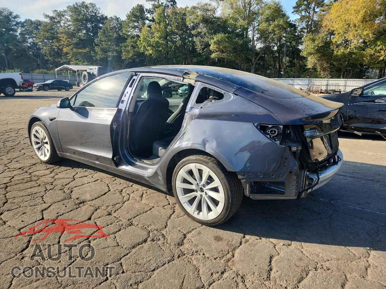 TESLA MODEL 3 2021 - 5YJ3E1EA3MF856633