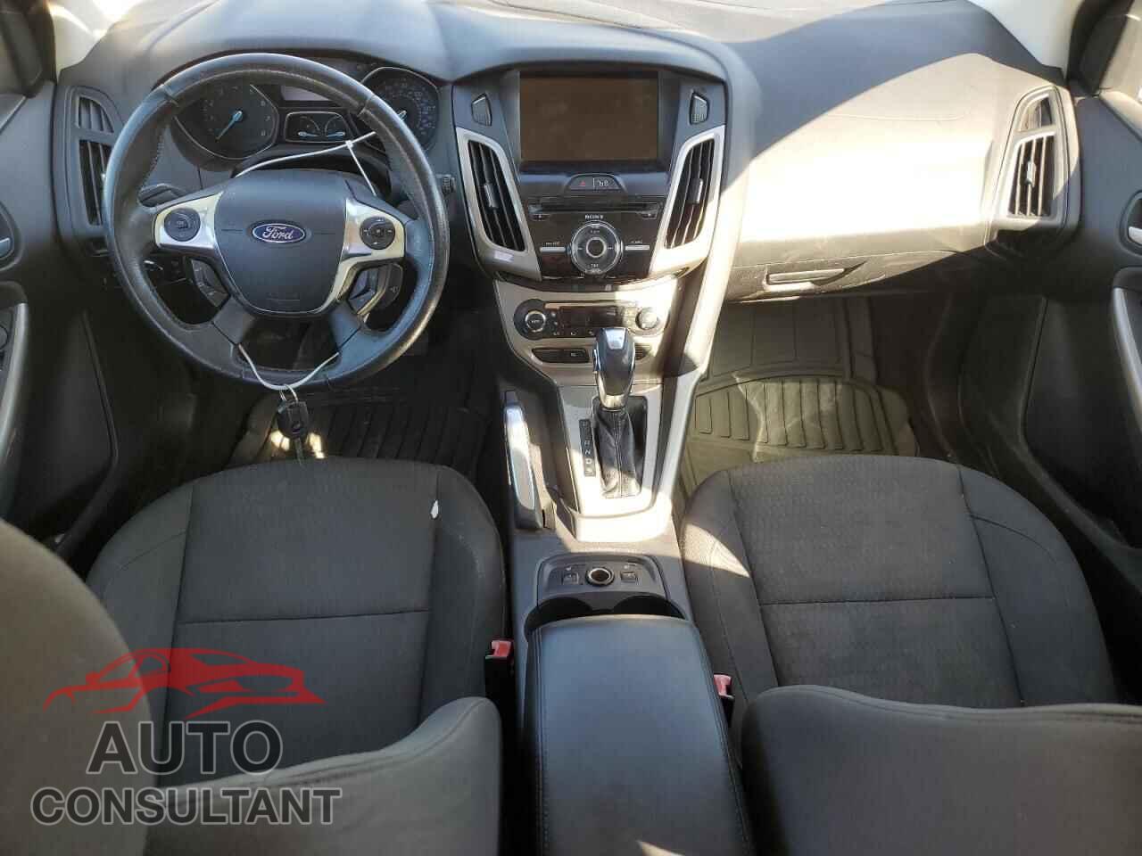 FORD FOCUS 2012 - 1FAHP3M26CL399159