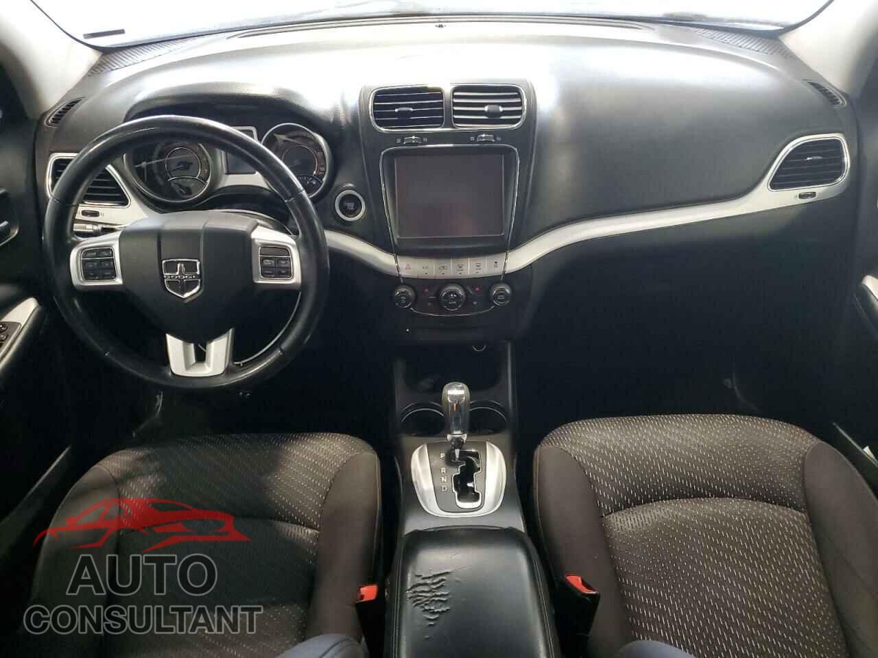 DODGE JOURNEY 2015 - 3C4PDCBB0FT609071