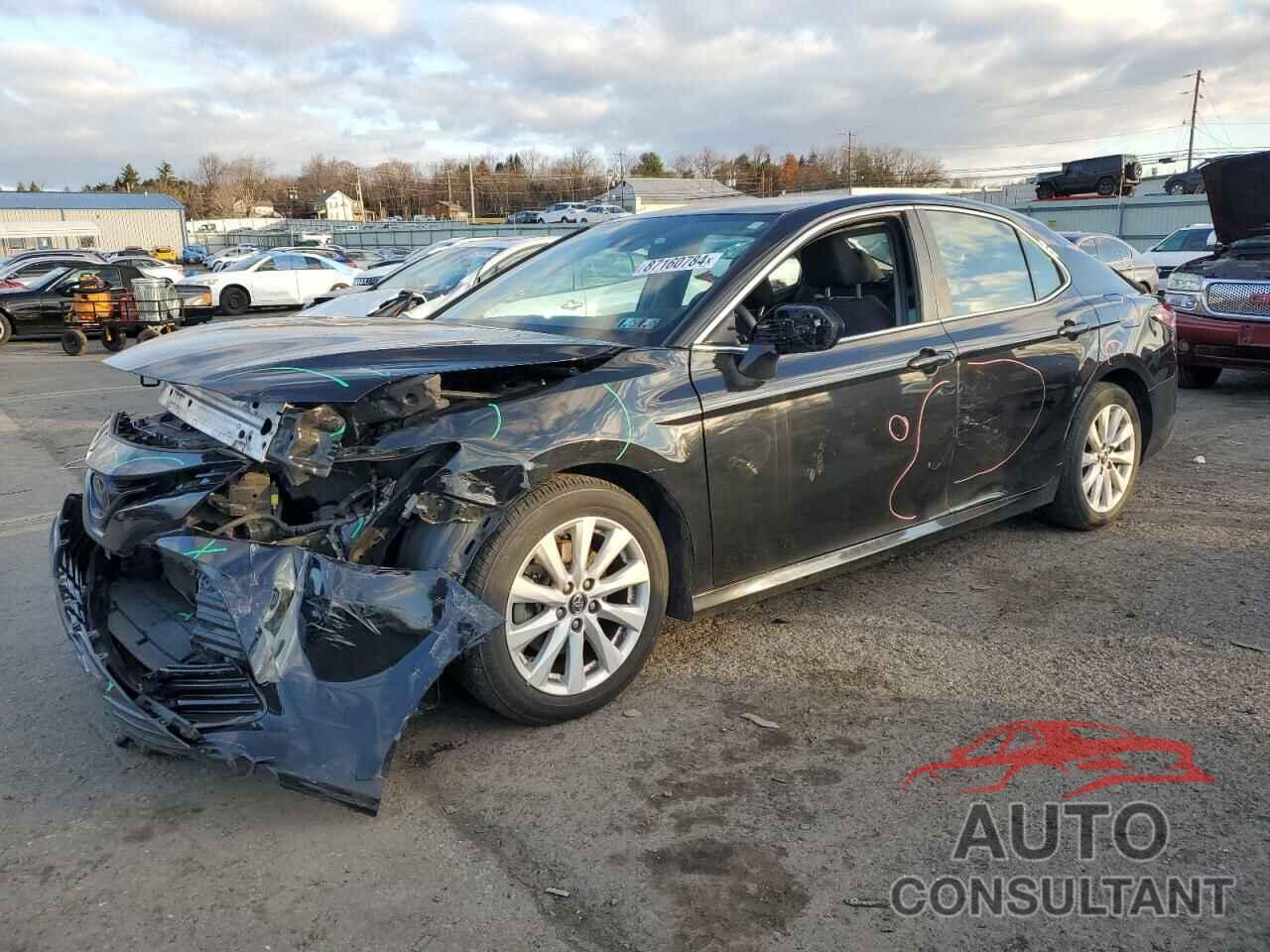 TOYOTA CAMRY 2019 - 4T1B11HK2KU824901