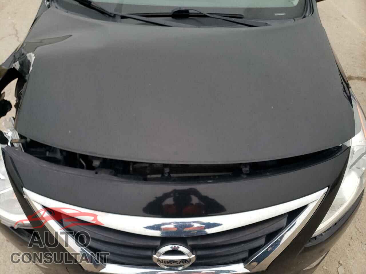 NISSAN VERSA 2019 - 3N1CN7AP3KL869476