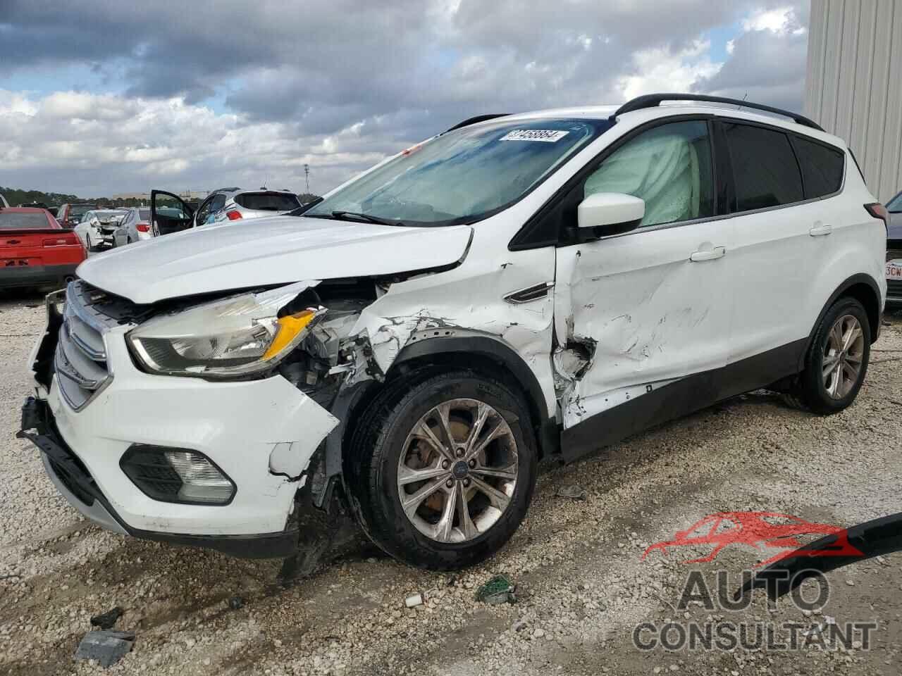 FORD ESCAPE 2018 - 1FMCU0GD4JUA66003