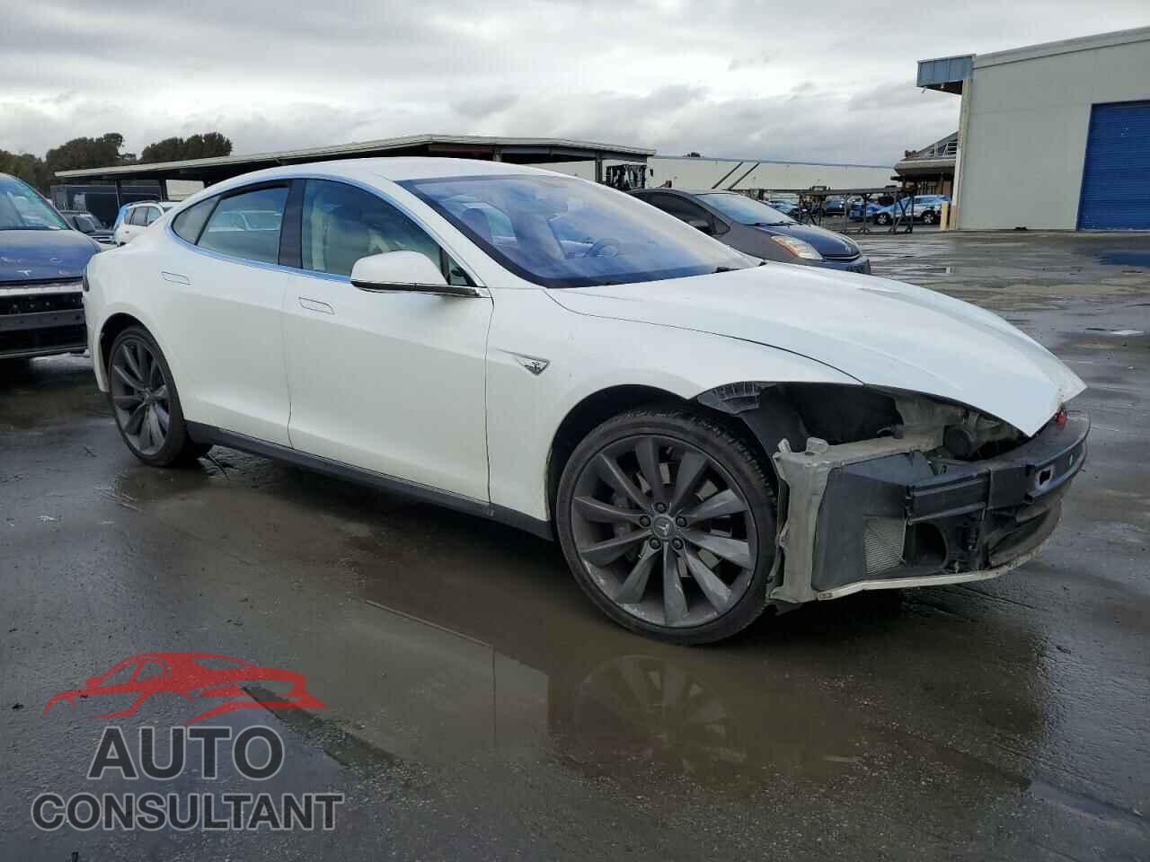 TESLA MODEL S 2012 - 5YJSA1DP7CFP01496