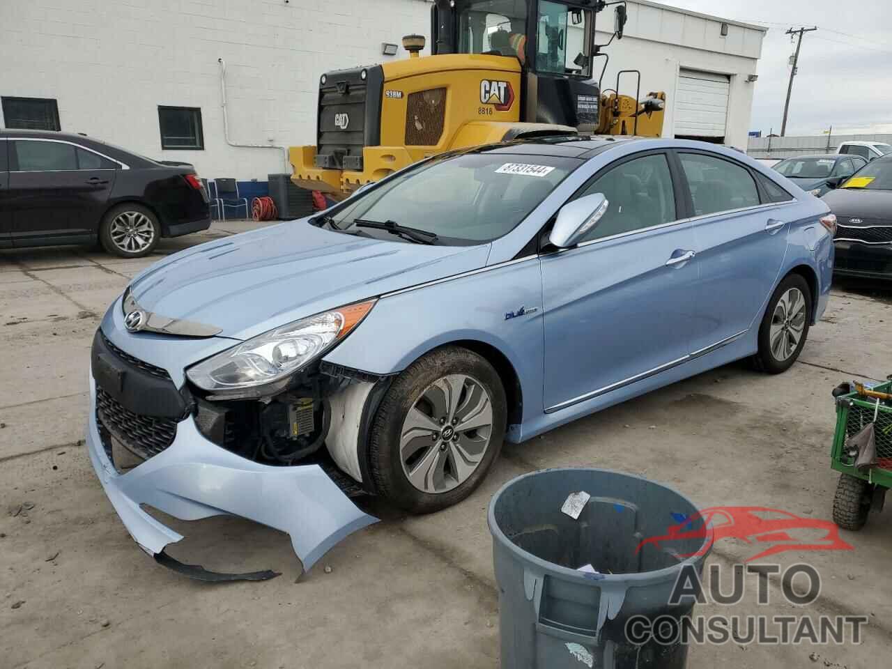 HYUNDAI SONATA 2015 - KMHEC4A48FA128717