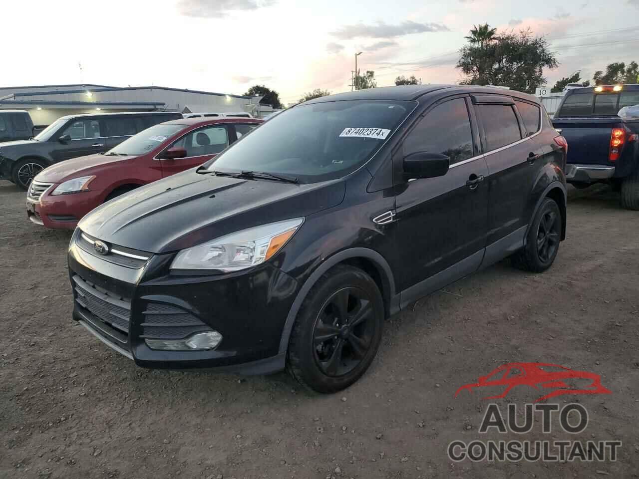 FORD ESCAPE 2016 - 1FMCU0GX3GUC13852