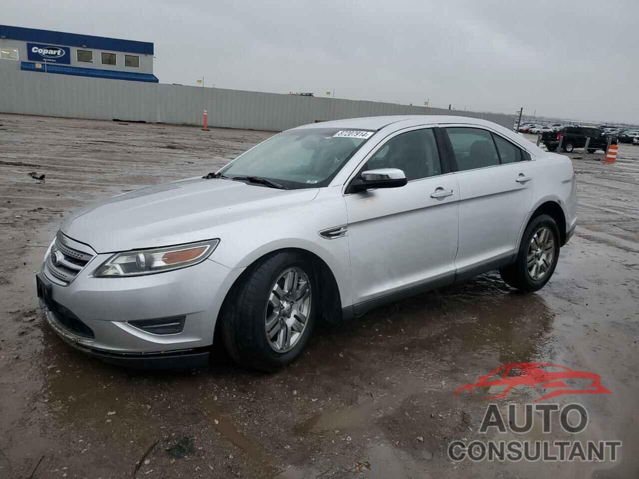 FORD TAURUS 2011 - 1FAHP2FW2BG110974