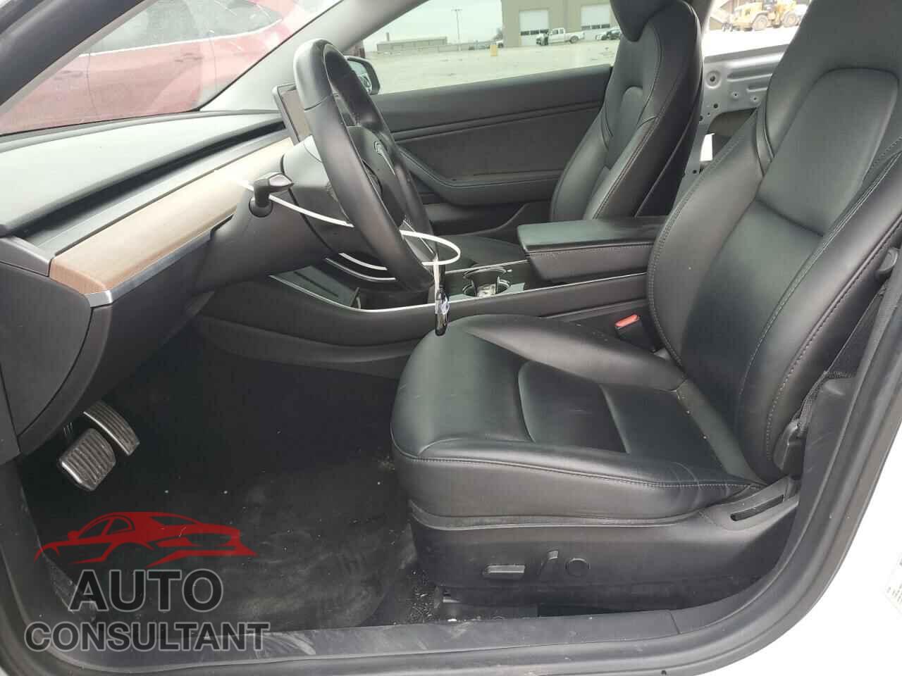 TESLA MODEL 3 2018 - 5YJ3E1EA8JF164914