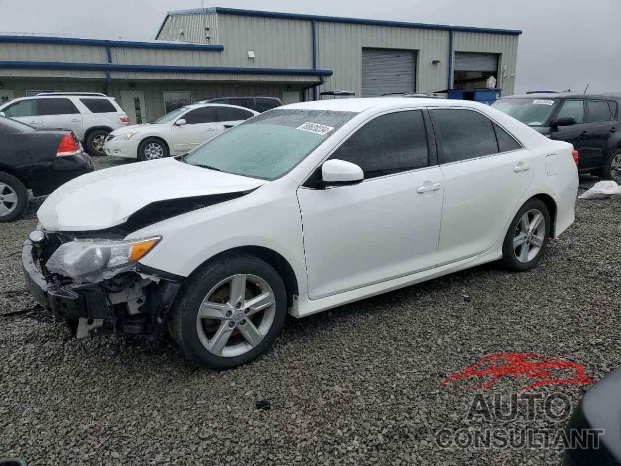 TOYOTA CAMRY 2014 - 4T1BF1FK2EU463551